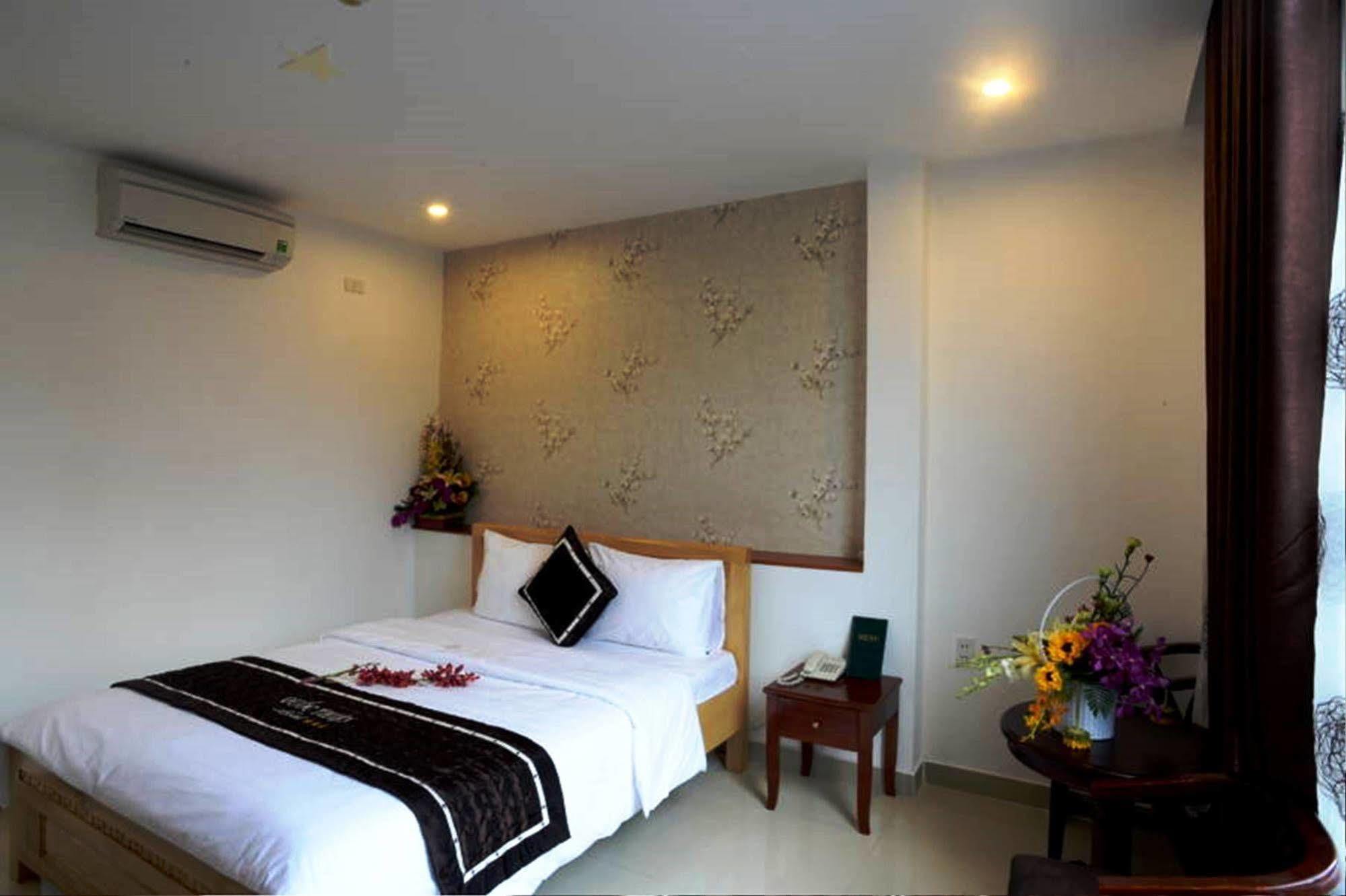 Quoc Thien Hotel Đà Nẵng Exterior foto